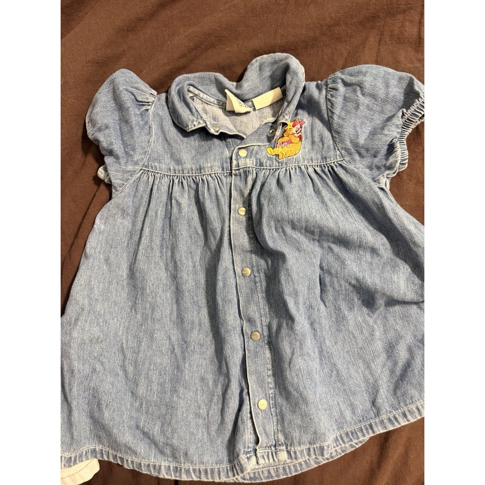 VTG The Disney Store Winnie The Pooh 24 M